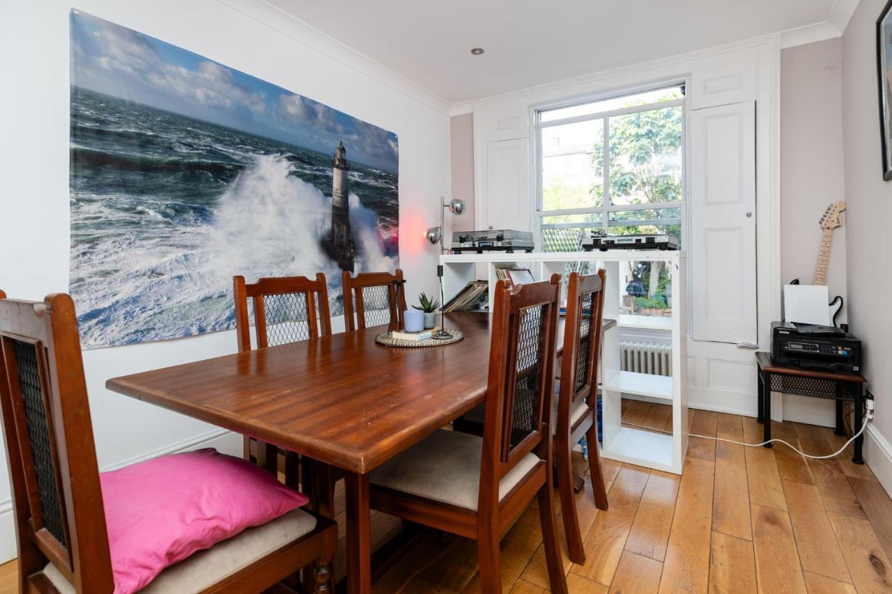 Double Room W/Projector & Garden Hot Tub ลอนดอน ภายนอก รูปภาพ